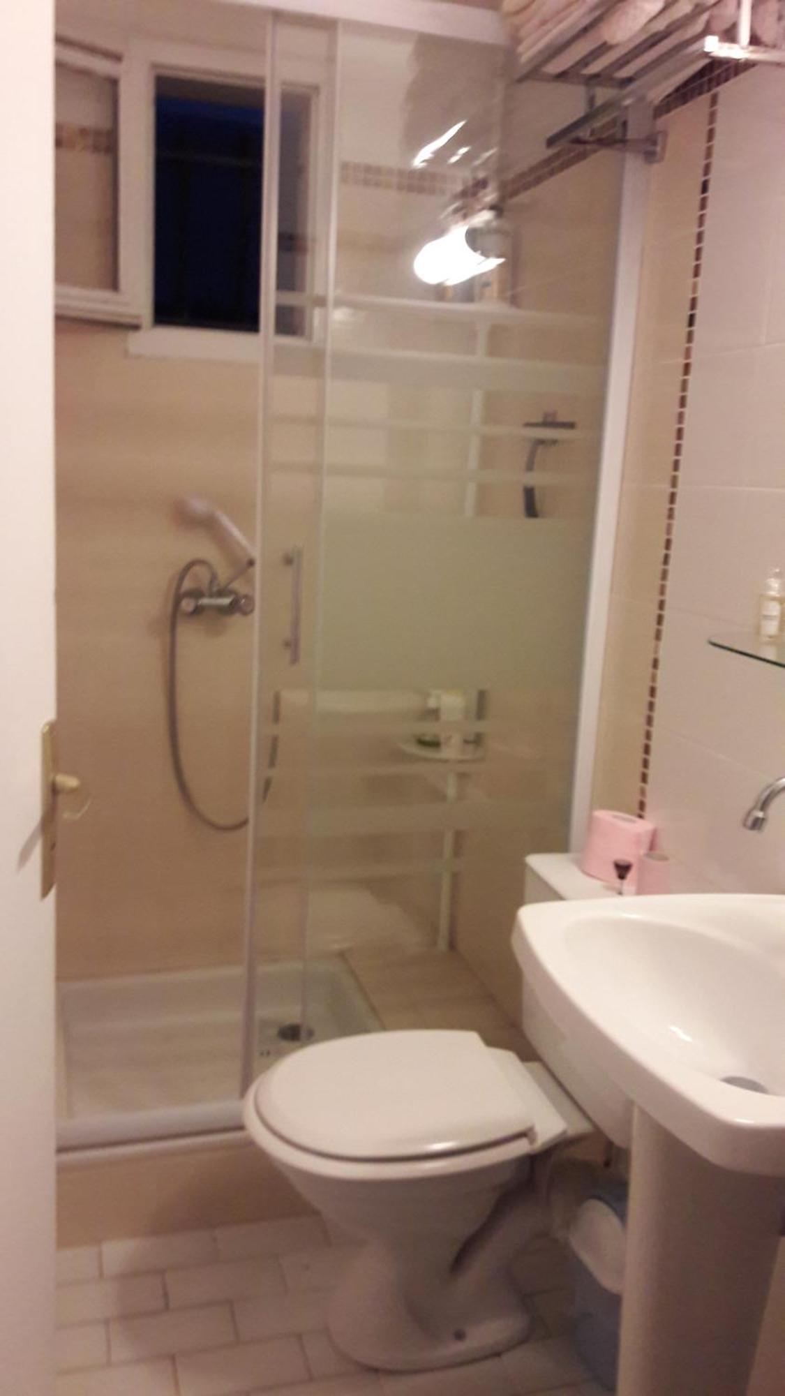 Chambre Privee Independante, Piscine Агде Екстериор снимка